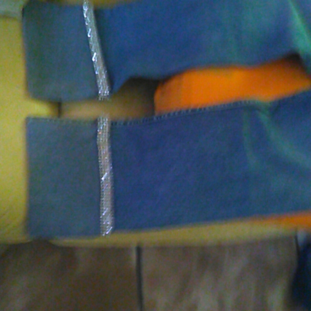 A pair Jean
